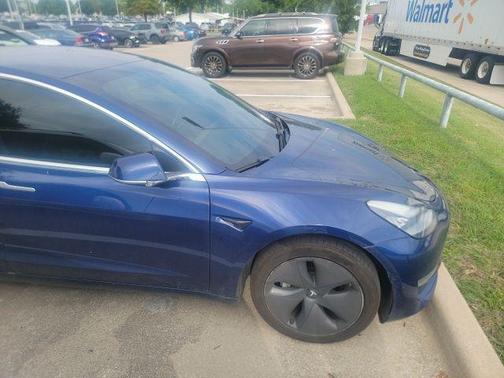 Deep Blue 2018 Tesla Model 3 Long Range
