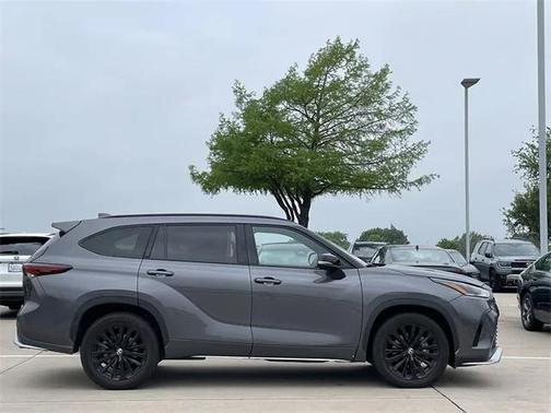 2024 Toyota Highlander XSE