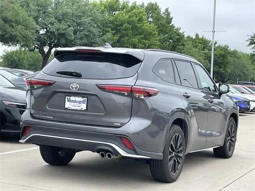 2024 Toyota Highlander XSE