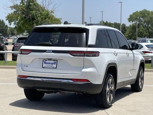 Bright White Clearcoat 2022 Jeep Grand Cherokee 4xe Base