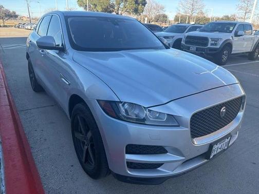 2017 Jaguar F-PACE 35t Prestige