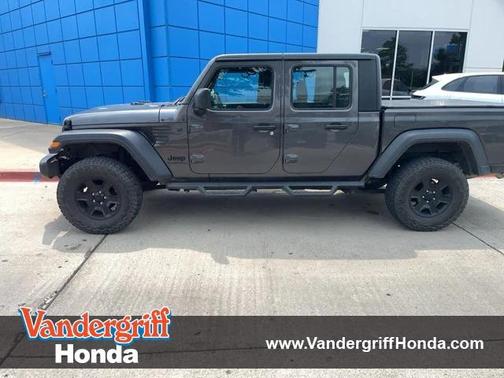 2023 Jeep Gladiator Sport