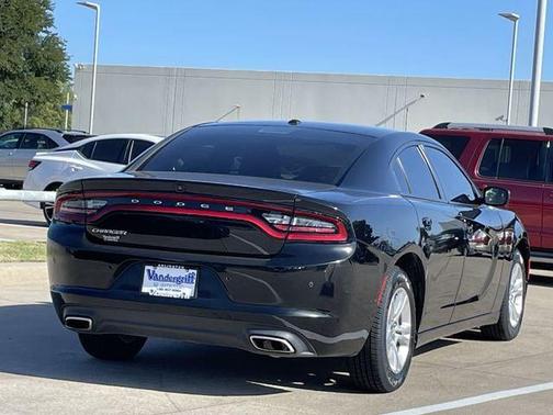 Pitch Black 2022 Dodge Charger SXT
