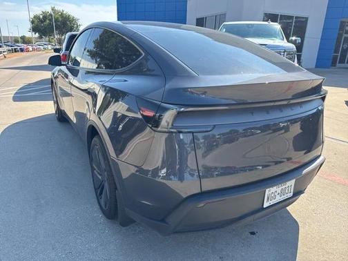 2026 Tesla Model Y Long Range Dual Motor All-Wheel Drive