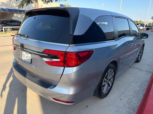 Lunar Silver Metallic 2023 Honda Odyssey Touring
