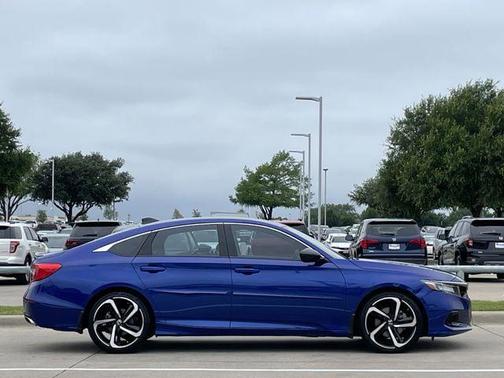Still Night Pearl 2022 Honda Accord Sport SE 1.5T