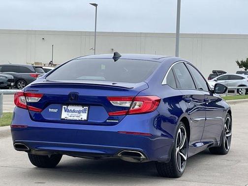 Still Night Pearl 2022 Honda Accord Sport SE 1.5T