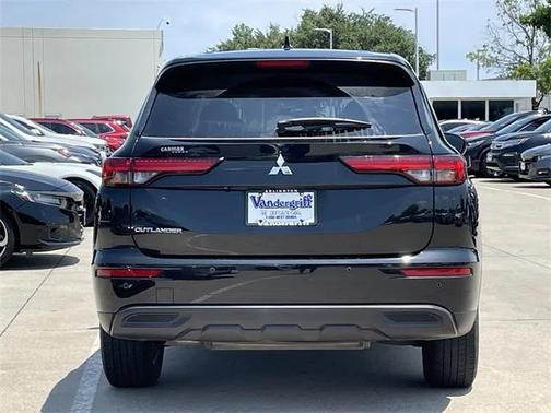 2022 Mitsubishi Outlander ES 2.5 2WD