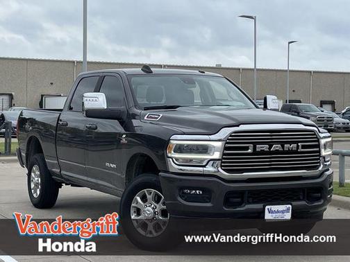 Granite Crystal Metallic Clearcoat 2024 RAM 2500 Laramie Crew Cab 4x4 6'4' Box