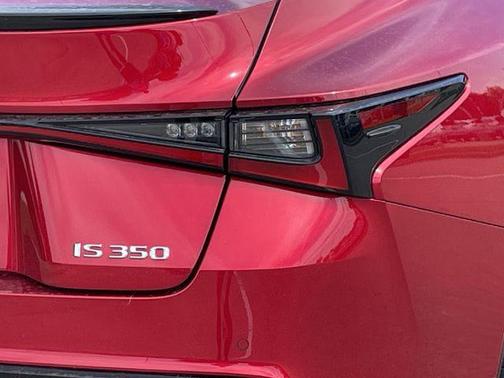 Infrared 2024 Lexus IS 350 Base
