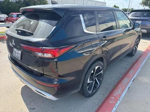 2023 Mitsubishi Outlander SE 2.5 2WD