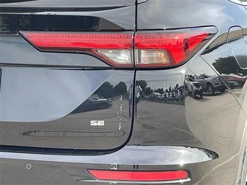 2023 Mitsubishi Outlander SE 2.5 2WD