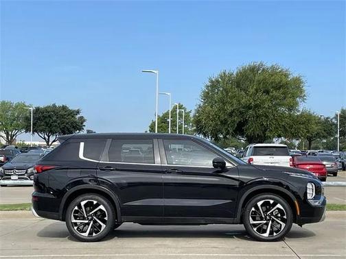 2023 Mitsubishi Outlander SE 2.5 2WD