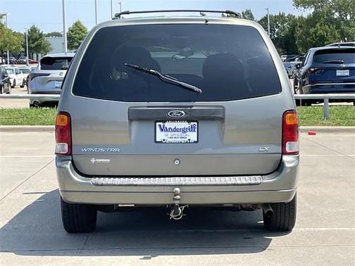 2003 Ford Windstar LX