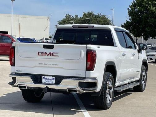 Summit White 2022 GMC Sierra 1500 SLT