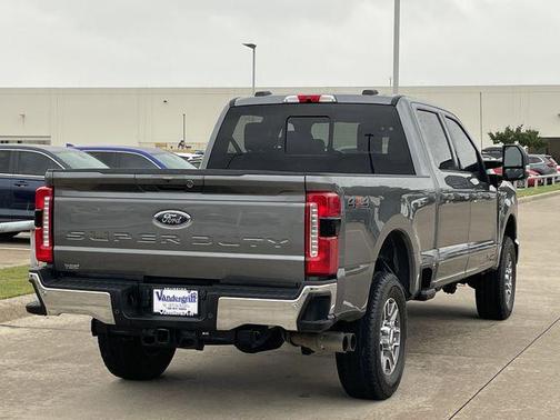 Carbonized Gray Metallic 2024 Ford F-250 Lariat