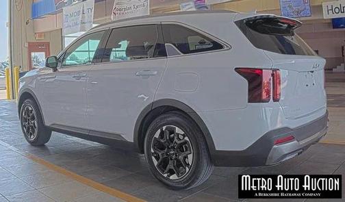 2024 Kia Sorento S