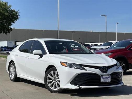 2020 Toyota Camry LE
