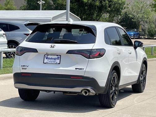 Crystal Black Pearl 2026 Honda HR-V 2WD Sport