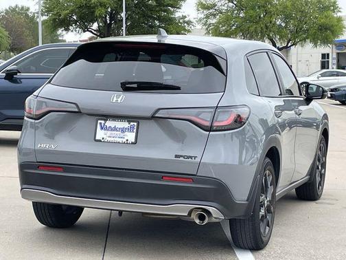 2024 Honda HR-V 2WD Sport