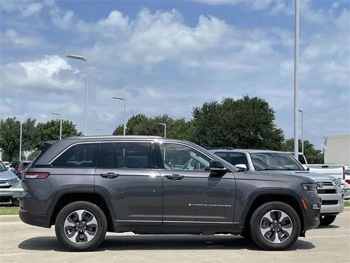 2023 Jeep Grand Cherokee 4xe Base