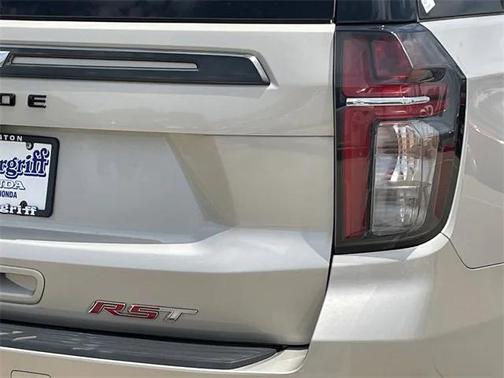 2022 Chevrolet Tahoe 2WD RST