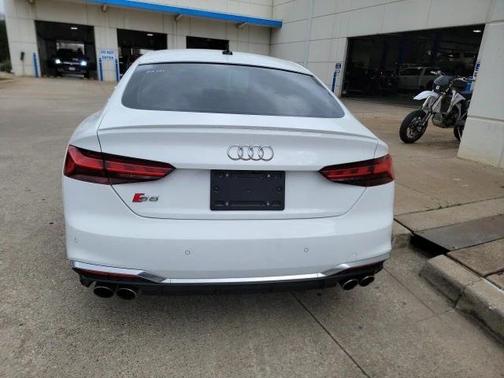 2022 Audi S5 Premium Plus TFSI quattro Tiptronic