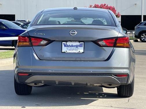 Gun Metallic 2025 Nissan Altima 2.5 SV