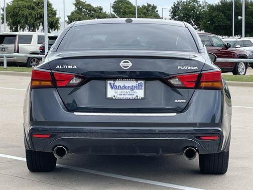 Storm Blue 2022 Nissan Altima Platinum Intelligent AWD