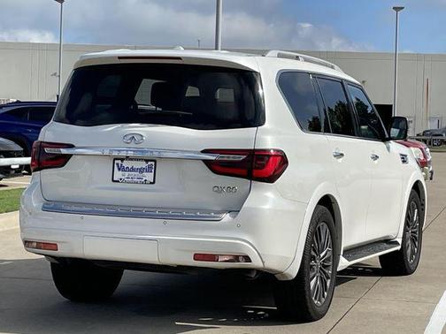 Moonstone White 2022 INFINITI QX80 SENSORY