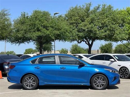 2023 Kia Forte GT-Line