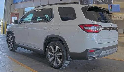 2025 Honda Pilot Elite