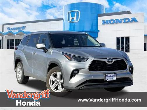 2023 Toyota Highlander LE