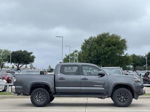 Magnetic Gray Metallic 2018 Toyota Tacoma SR5