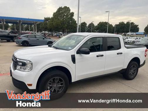 2024 Ford Maverick XL