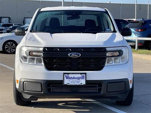 2024 Ford Maverick XL