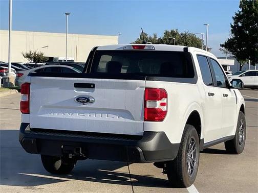 2024 Ford Maverick XL