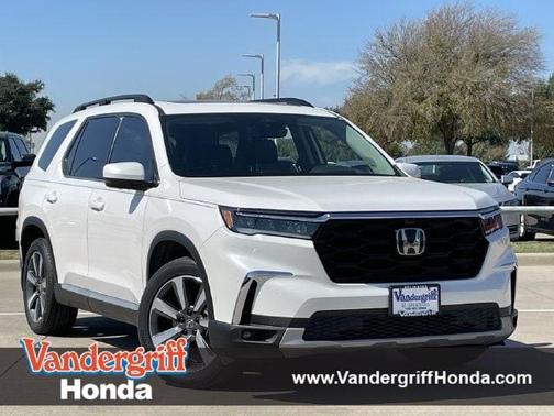 Platinum White Pearl 2024 Honda Pilot Elite