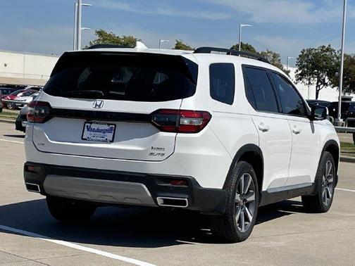 Platinum White Pearl 2024 Honda Pilot Elite