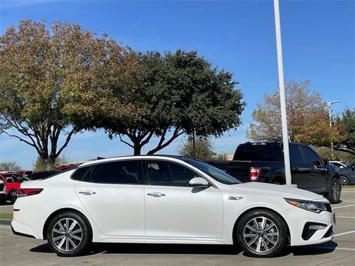 2020 Kia Optima EX
