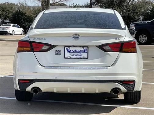 2021 Nissan Altima 2.5 SV