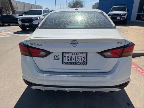 2021 Nissan Altima 2.5 SV