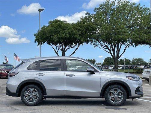 Solar Silver 2026 Honda HR-V LX