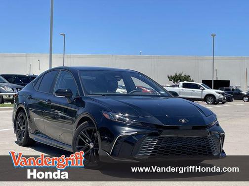 Midnight Black Metallic 2025 Toyota Camry SE