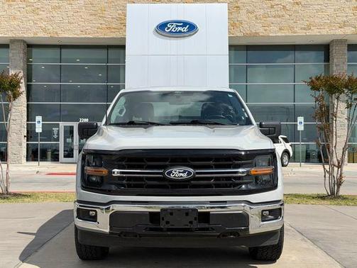 Avalanche Gray 2024 Ford F-150 XLT