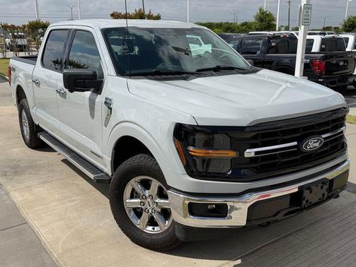 Avalanche Gray 2024 Ford F-150 XLT