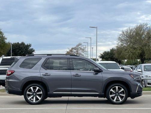 Modern Steel 2024 Honda Pilot Elite