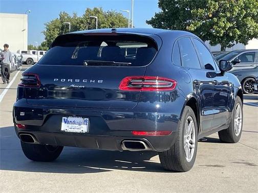 2017 Porsche Macan Base