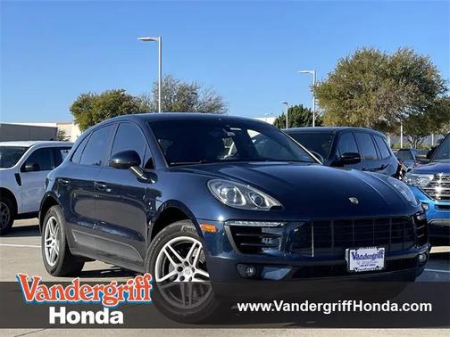 2017 Porsche Macan Base