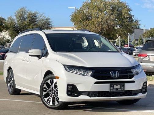 Platinum White Pearl 2025 Honda Odyssey Elite